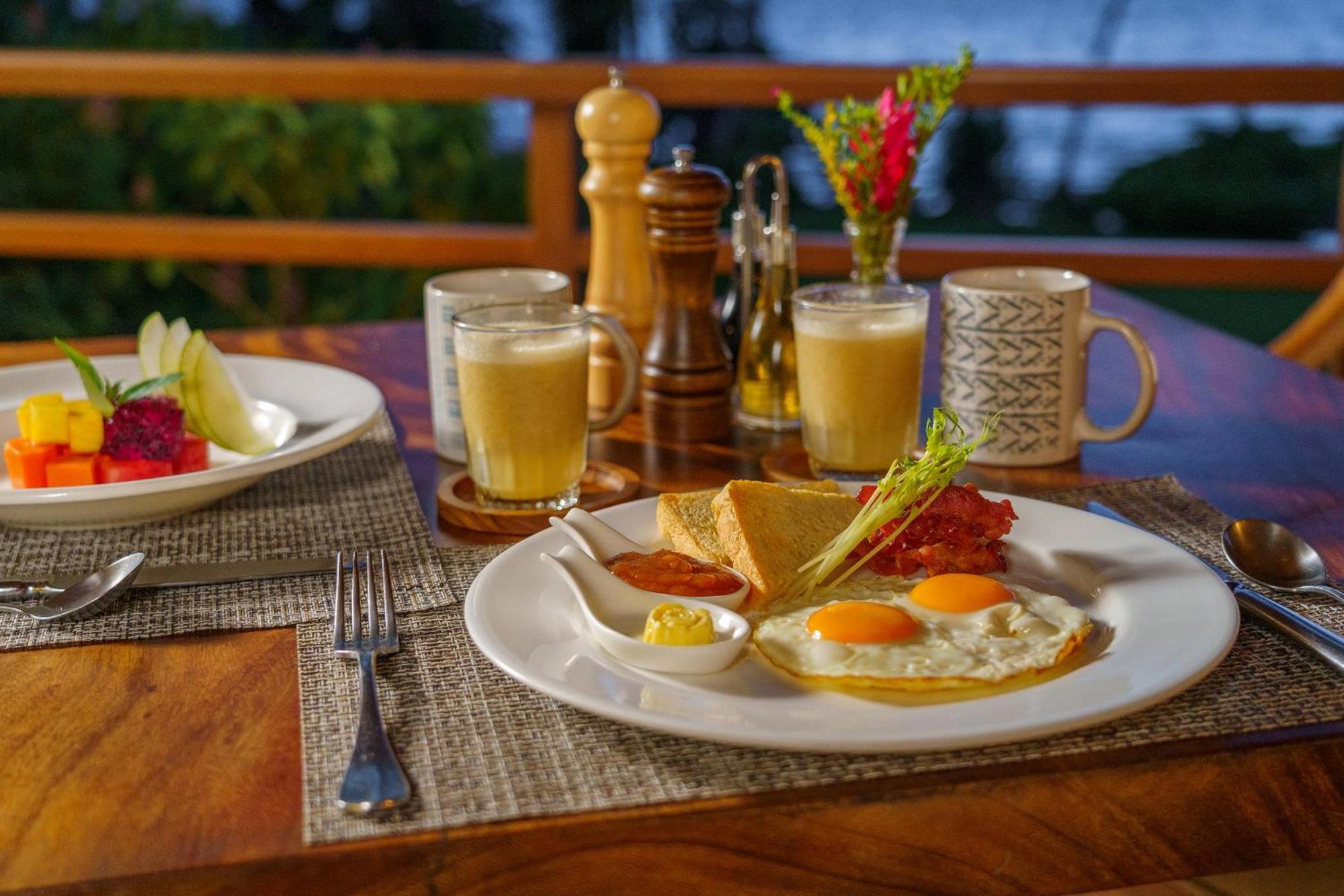 Playa Cativo Lodge Esquinas Екстер'єр фото